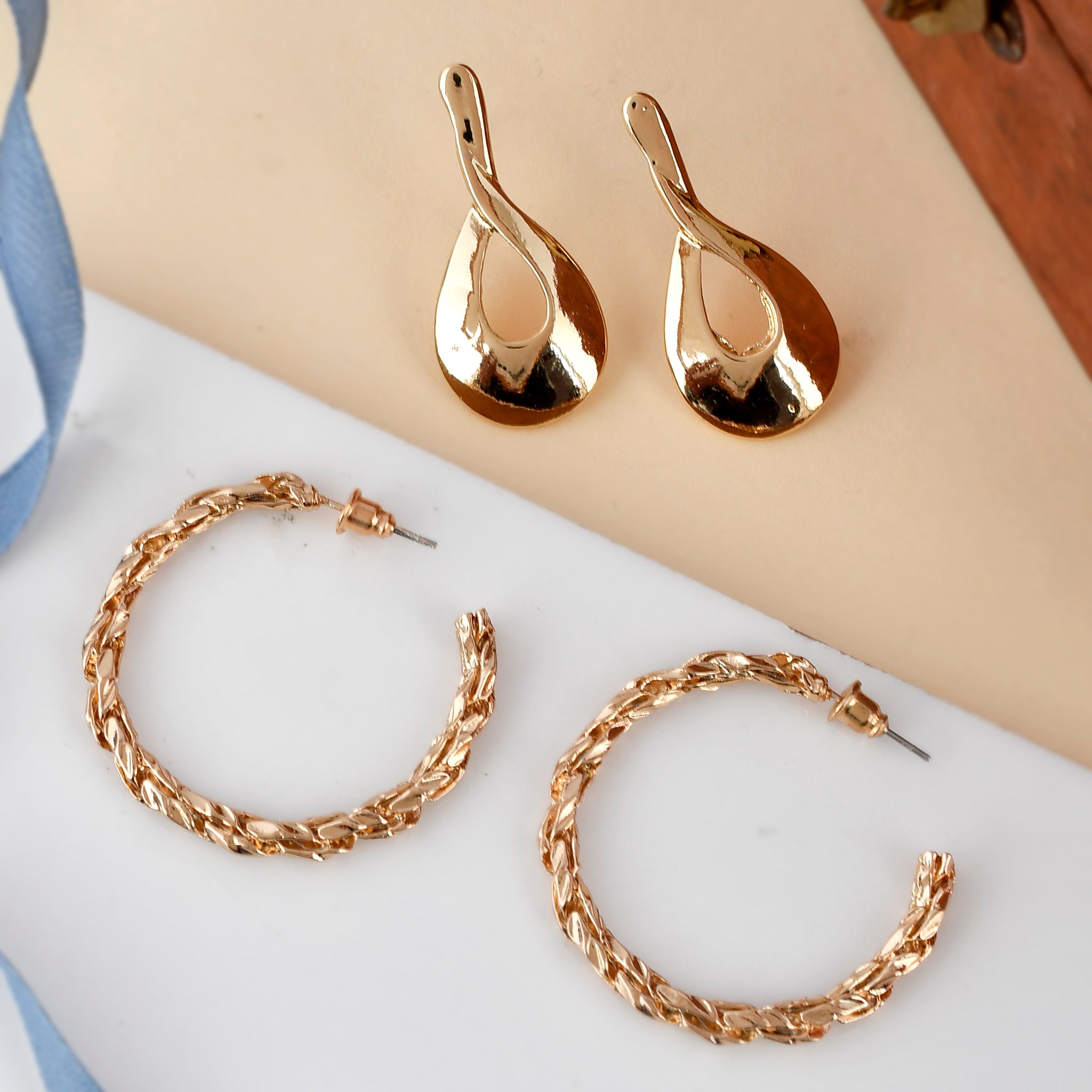 Set of 2 Gold-Plated Contemporary Hoops