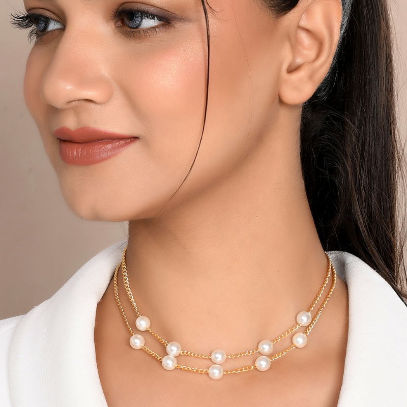 Gold-Plated White Pearl Beaded Short Necklace