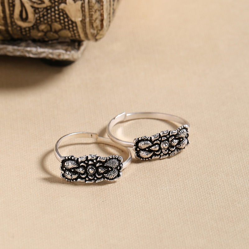 Set Of 2 Oxidised Silver-Plated Handcrafted Toe Rings