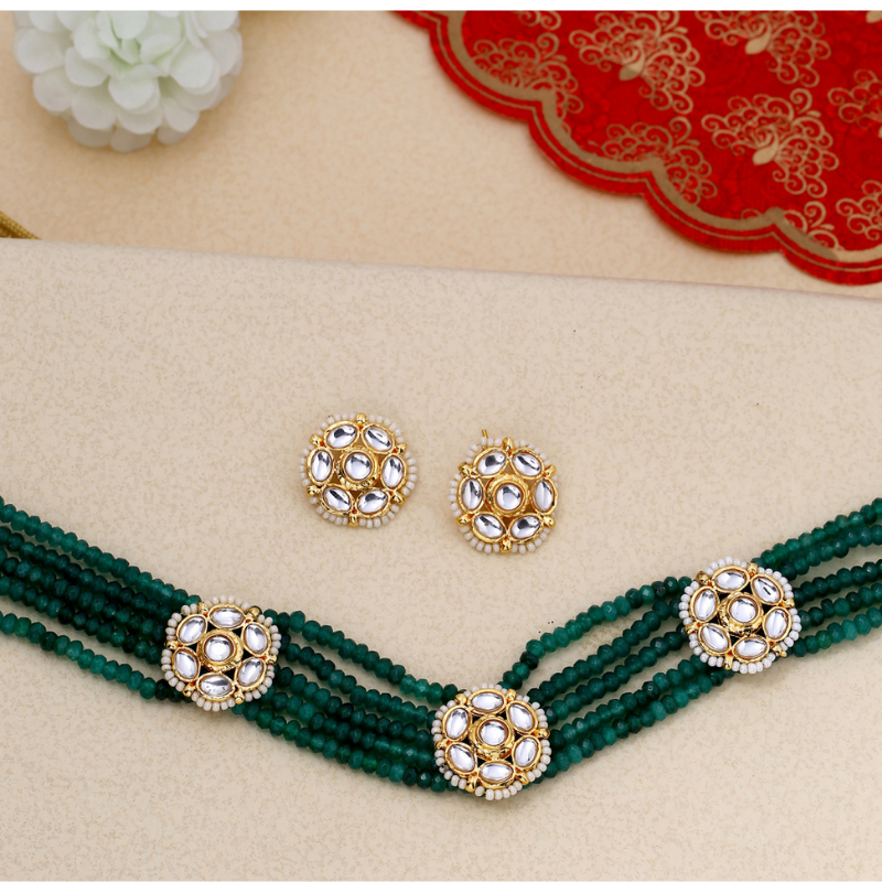 Green Gold-Plated Kundan-Studded Choker