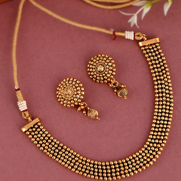 Gold-Plated Elegant Short Necklace