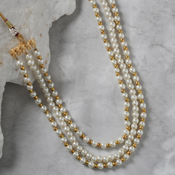 Gold-Plated Pearl Layered Short Necklace