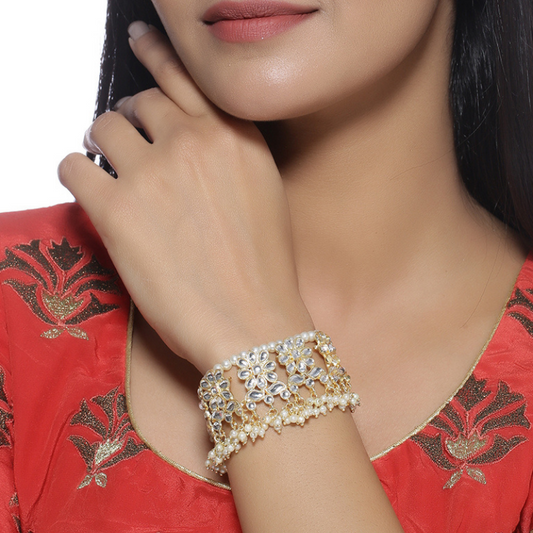 Gold-Plated Bridal Kundan Beaded Bracelet