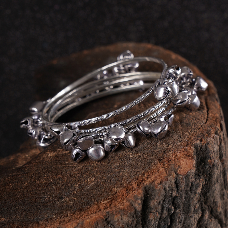 Set Of 4 Silver-Plated Oxidised Ghunghroo Bangles