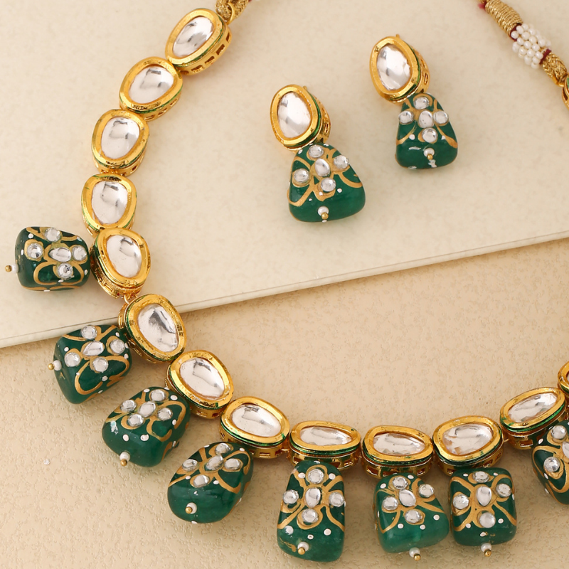 Gold-Plated Green Kundan Tanjore Short Necklace