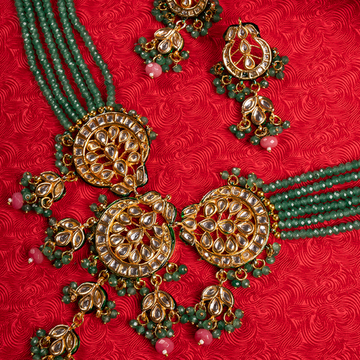 Gold-Plated Green Kundan-Studded Handcrafted Short Necklace