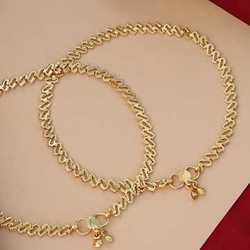 Pair Of 2 Gold-Plated Anklets