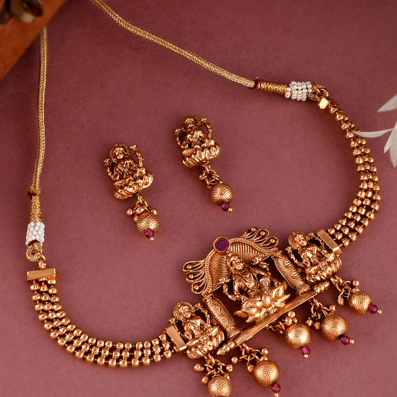 Gold-Plated Stone Embedded Temple Short Necklace