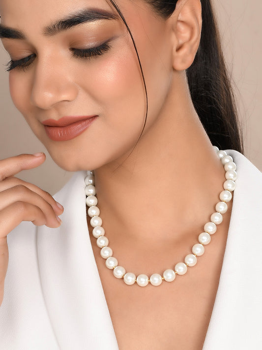 Pearl Beaded Elegant Short Necklace