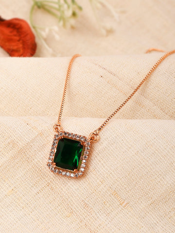 Gold-Toned Emerald Green Pendant Chains